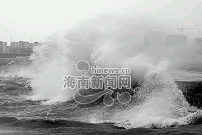 组图：在海南感受台风达维