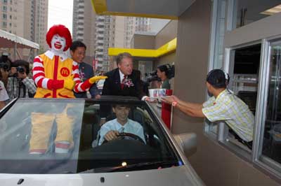 汽车穿梭餐厅也将驶入深圳