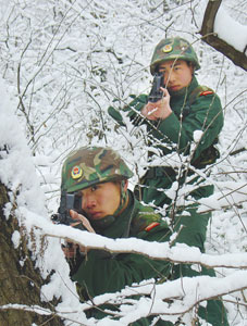 武警特战队雪野砺精兵