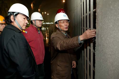 三峡总公司金沙江水电开发质量检查专家组对溪