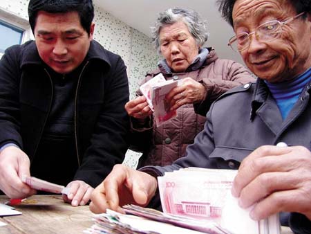 探访上海都市村庄:家庭主要收入靠打工(组图)