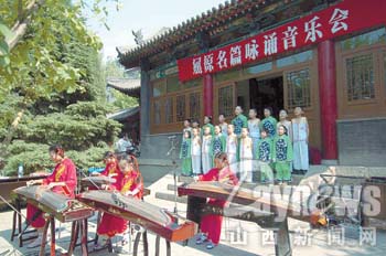 推广经典文化传承民族精神:端午来临咏屈原(图)