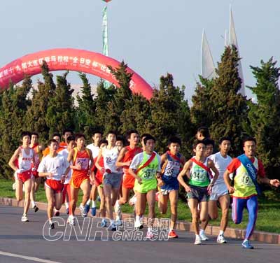 第20届大连国际马拉松赛即将鸣枪[图文]