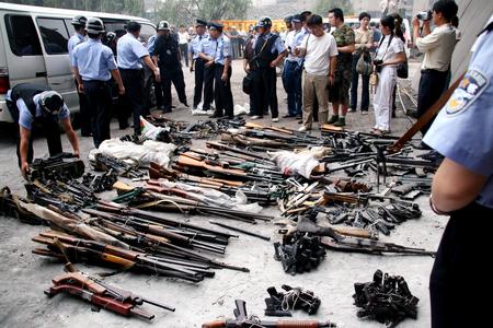 辽宁集中销毁枪支包含机枪和微型冲锋枪