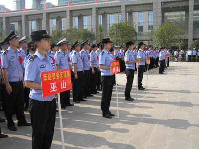 重庆市选派民警到库区公安机关支持工作(图文)