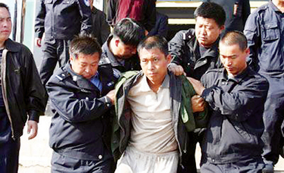 12000余人拦网擒获嫌疑人