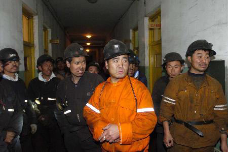 山西同煤集团煤矿瓦斯爆炸17人死亡30人被困