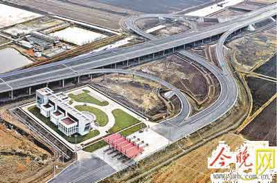 京沪高速公路天津段实现全线贯通