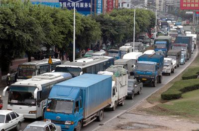 福州金鸡山隧道大堵车