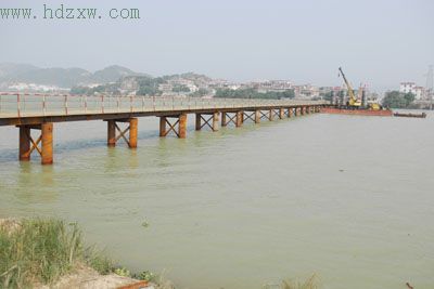 晋江特大桥位于泉州南安市
