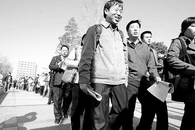 河南赴京招聘410名博士 可享受副处级待遇