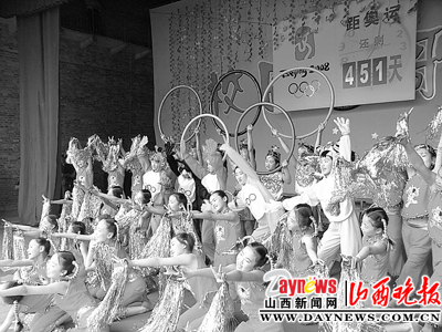 阳城教育局主办中小学生艺术节(图)