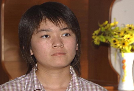 举报父亲女生称不会认输原被告双方均提出上诉