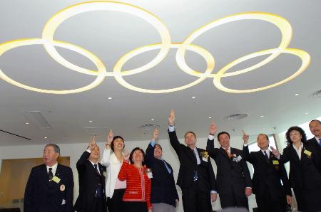 ͼģ(1)CHINA-HONGKONG-UNVEILINGCEREMONY-OLYMPICHOUSE