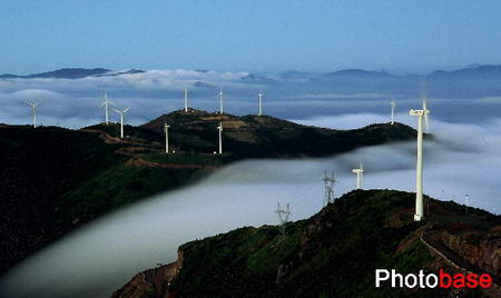 组图:宛若仙境的括苍山风电场美景