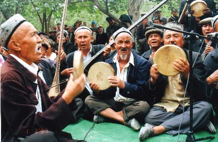 蒙古族有多少人口_汉族蒙古族回族壮族同族六个民族各有多少人口(2)