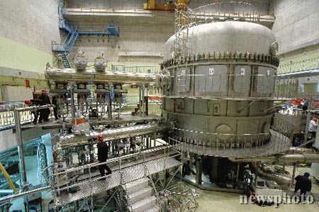 组图：我国全超导核聚变试验装置基本完工