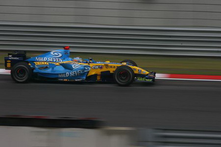 组图:2006F1中国大奖赛舒马赫夺冠