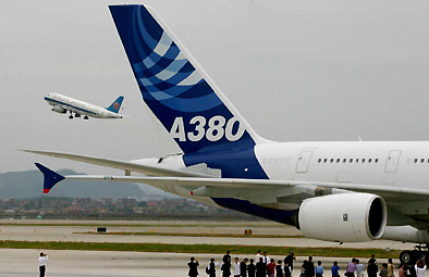 图文：A380飞机在广州