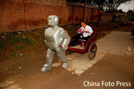 图文：北京农民造出机器人