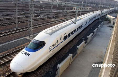 国产高速列车在沪宁杭正式上线运行(组图)