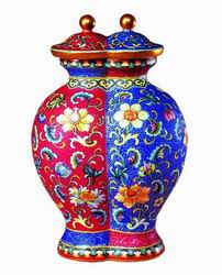 千年窑火铸瓷魂 景德镇陶瓷文化展明起在上图