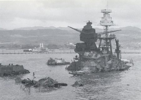 珍珠港战役后的景象
