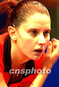 组图:女子乒乓球世界杯赛 中国三人进四强