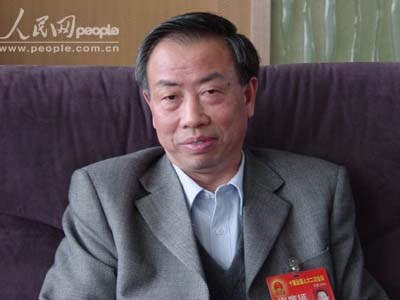 怀化市长陈志强谈崛起 营造西部开发环境(图)