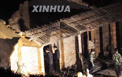 广西一烟花炮竹厂发生爆炸 已造成24人死亡图