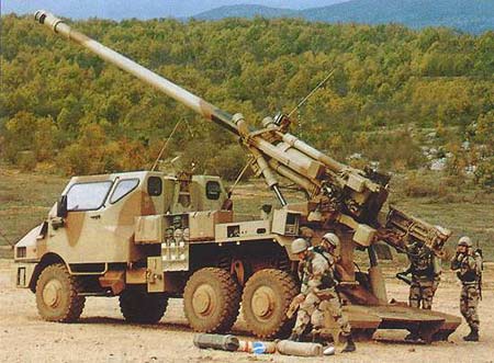 法国武器装备总署采购72门恺撒榴弹炮(组图)