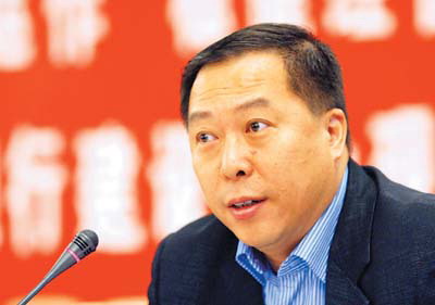 协会会长,广州城建开发宏城停车场物业管理有限公司副总经理康斯平