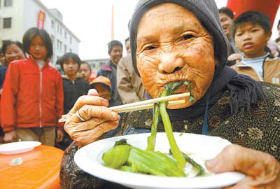 增城农民借助政府力量举办首届菜心美食节推广