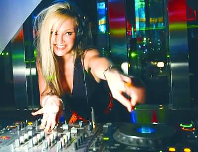 美国首席女DJ甬城“热舞”(图)