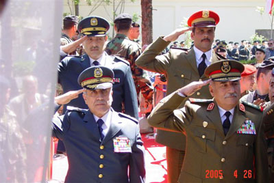 组图：黎军司令叙军参谋长为无名烈士墓举行奠基揭幕