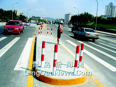 福州北路试点设安全岛 可进行二次过路(图)