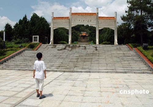 图:江西上高会战抗日阵亡将士陵园