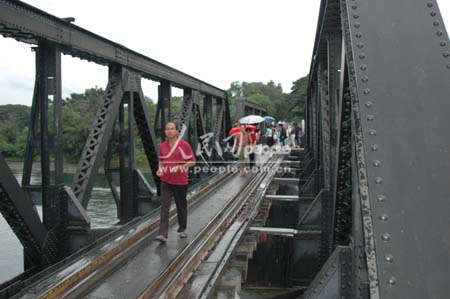 泰国桂河大桥-死亡铁路见证日军侵略(组图)
