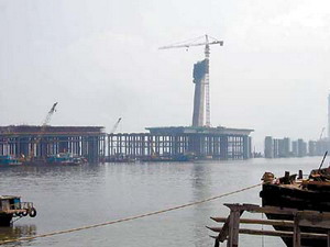 深圳湾大桥将合龙 成为连接内地与香港通道(图