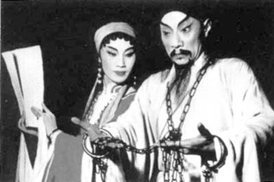 马(马师曾)红(红线女)代表剧目《关汉卿》剧照.