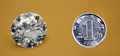 305克拉的天然钻石将亮相沪上拍卖台