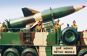 印度自行研制的"大地"短程弹道导弹