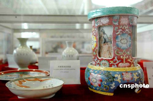 图:济南举办性文化展