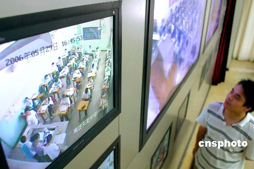 图:北京首次使用电子眼监控高考