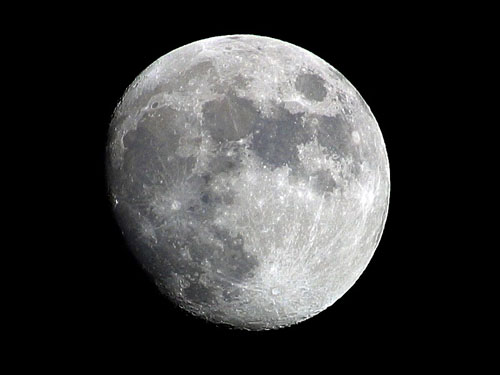 中国探月意义重大 我将率先探测月球月壤厚度