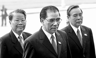 越南新生代领导人接棒 主席以反腐闻名总理曾留学中国