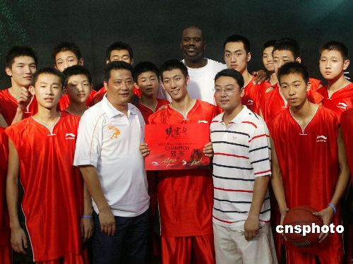 奥尼尔上海做篮球教练