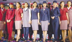 南航空姐换新装