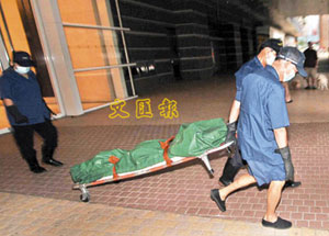 豪宅同居恩爱不长久 "银行家二奶"47楼堕毙(图)