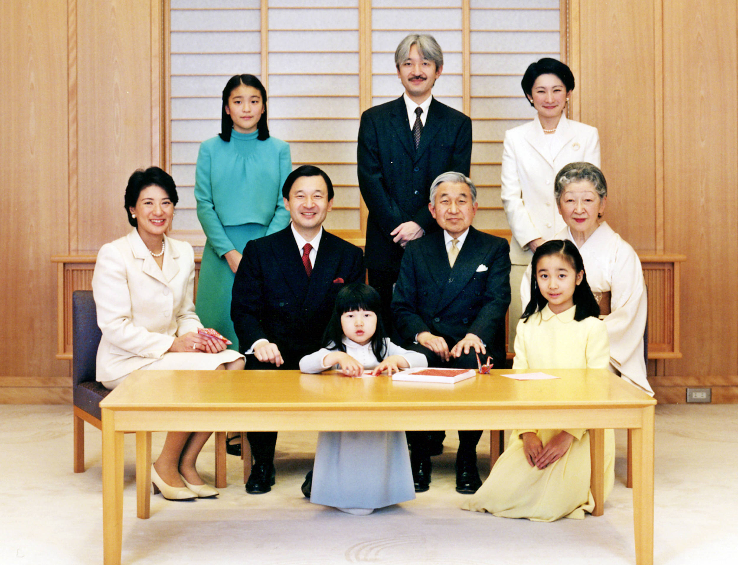 日本皇室阴盛阳衰之谜:坊间传为中情局药物所